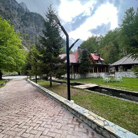 Bujtine-Restorant Rilindja Valbone Hotel Luaran gambar