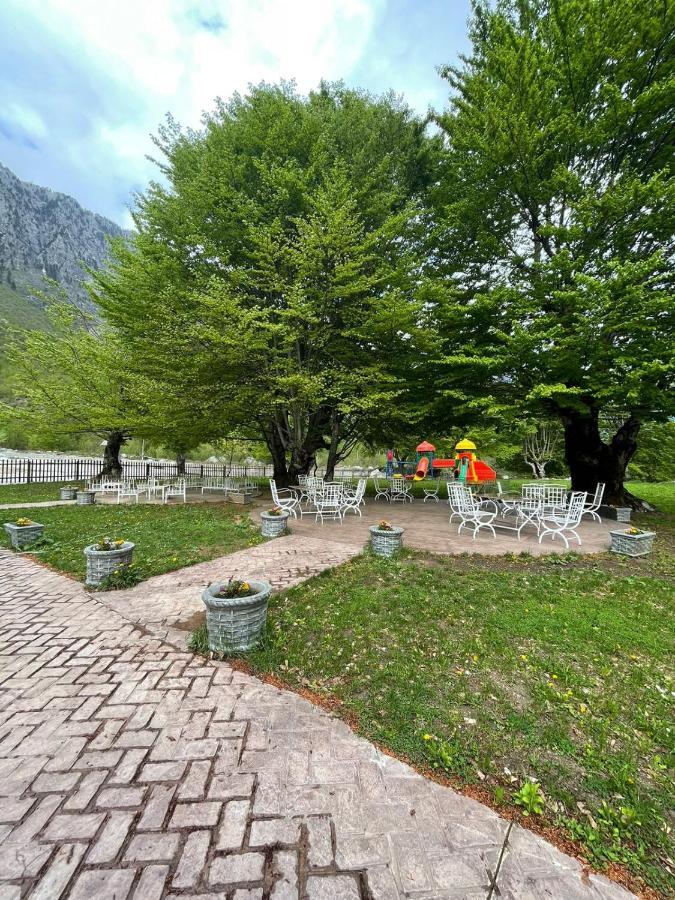 Bujtine-Restorant Rilindja Valbone Hotel Luaran gambar